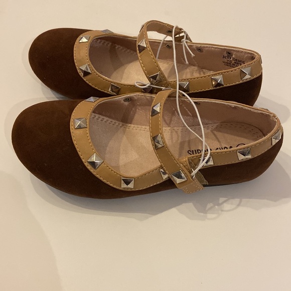 Brown jelly beans shoes. Toddler size 11 - Picture 4 of 4